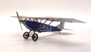 bluebird08.jpg bluebird08.jpg