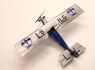 bluebird11.jpg bluebird11.jpg