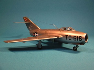 mig15bis_01.jpg